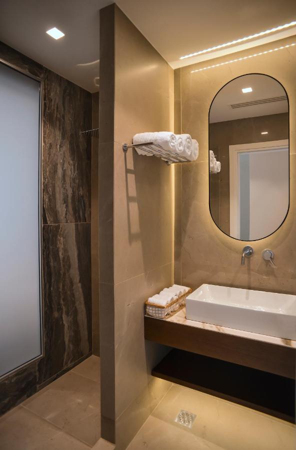 L - Suites Kavála ภายนอก รูปภาพ